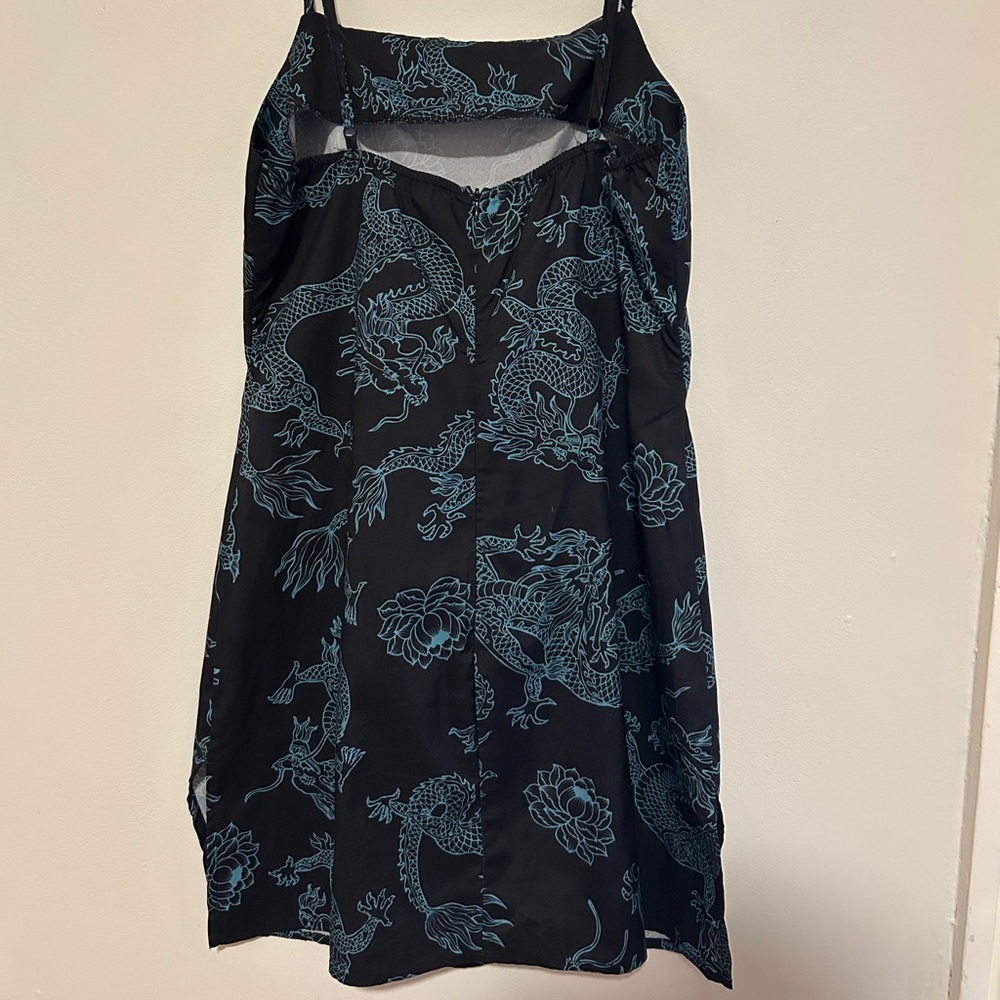 Black Dragon Mini Shift Dress - Picture 11 of 13